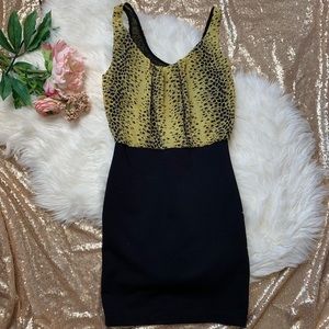 [Guess] Body Con Dress